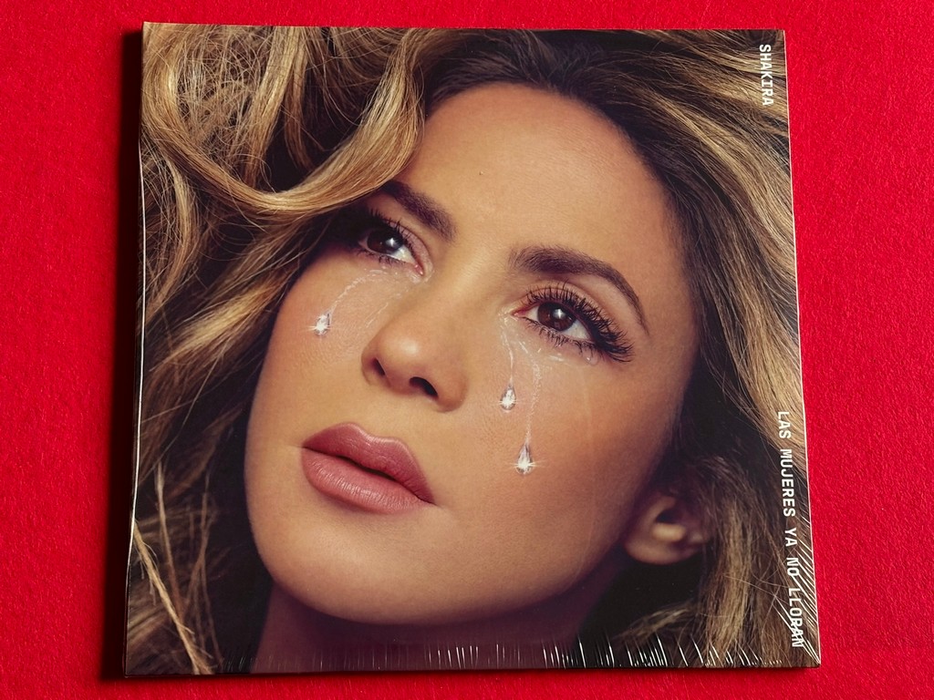 shakira lp